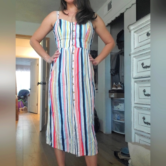 Emerald Sundae Dresses & Skirts - Emerald Sundae Multicolor Sleeveless Striped‎ Midi Dress